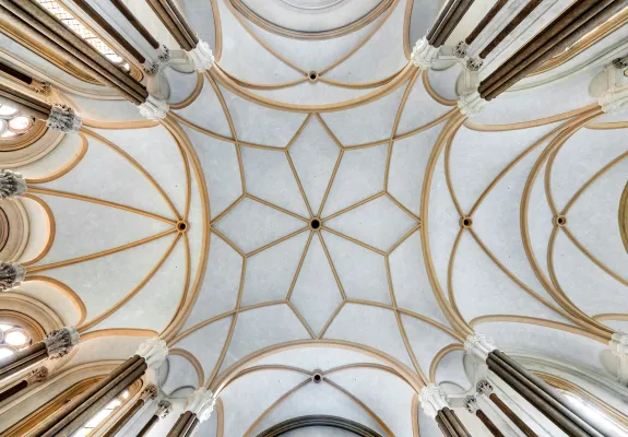 Bild: „Maler des Jahres 2026“: NÜTHEN Restaurierungen stärkt Profil in Malerei und Kirchenmalerei der Denkmalpflege