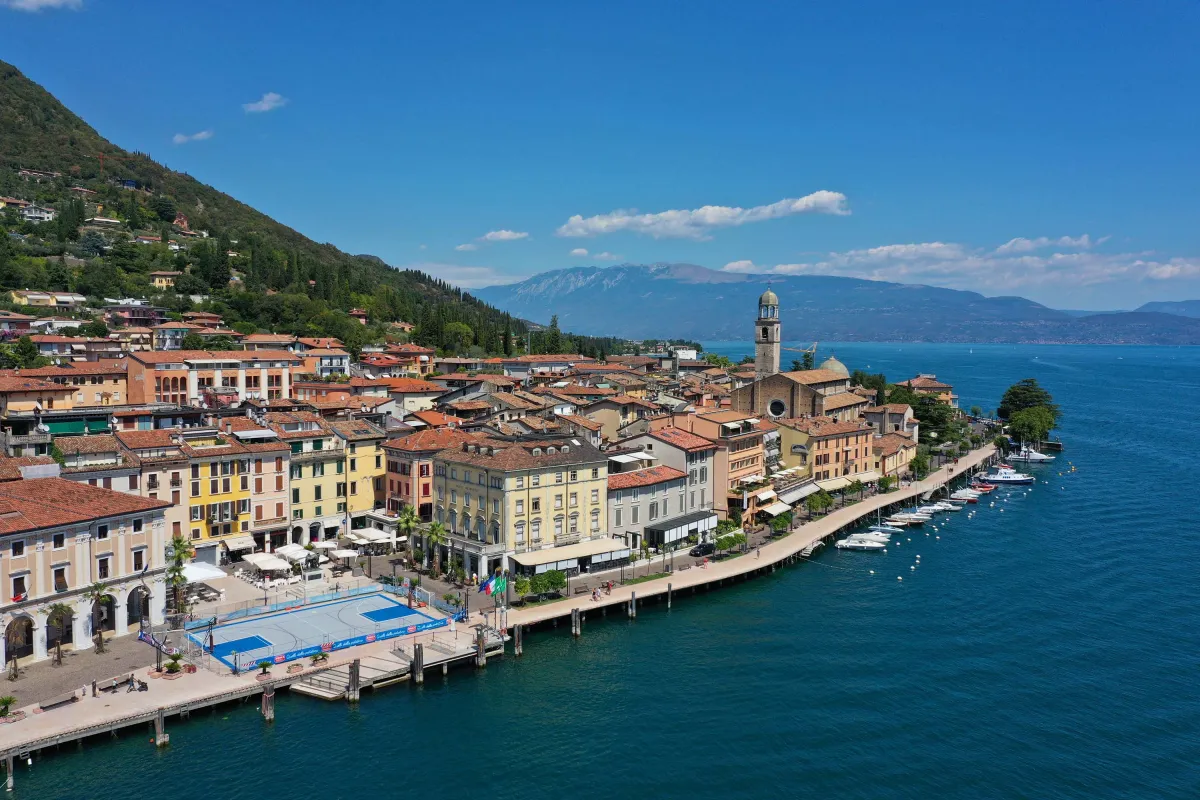 Salò am Gardasee (© Rainer Gerigk, gardasee.de)