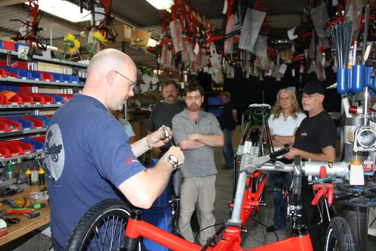 06.08.2011 Tag der offenen Tür der Liegeradmanufaktur HP Velotechnik mit Multivisionsschau von Tom Richter Bild: 06.08.2011 Tag der offenen Tür der Liegeradmanufaktur HP Velotechnik mit Multivisionsschau von Tom Richter