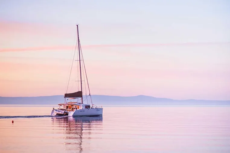 Bild: Wainando Travel bietet neue Yoga-Reisen am und auf dem Wasser
