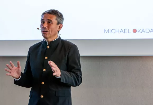 Vertrieb ist wie eine Tee-Zeremonie? Echt jetzt? Bild: Vertrieb ist wie eine Tee-Zeremonie? Echt jetzt?