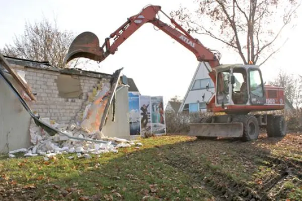 Bauarbeiten im Damper Ferienhausgebiet haben begonnen Bild: Bauarbeiten im Damper Ferienhausgebiet haben begonnen