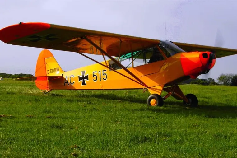 Bild: 54 Jahre alter Flugzeug-Oldtimer restauriert