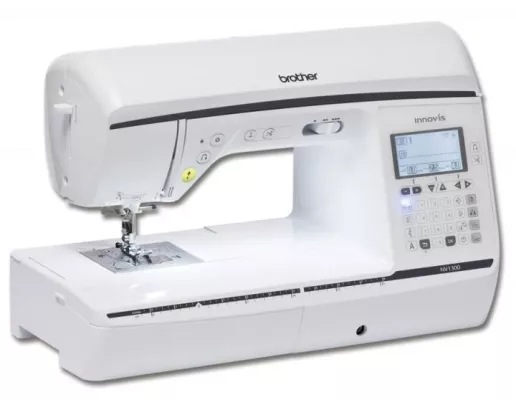 Innov-is 1300 von BROTHER - eine Näh- und Quiltmaschine mit einer große Arbeitsfläche Bild: Innov-is 1300 von BROTHER - eine Näh- und Quiltmaschine mit einer große Arbeitsfläche
