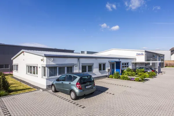 Neue Web-Präsenz für DAVIS Daten und Videotechnik Bild: Neue Web-Präsenz für DAVIS Daten und Videotechnik