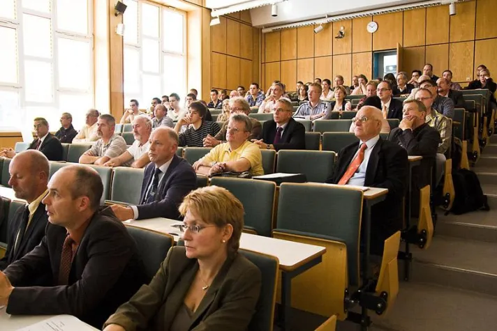 Studienrichtung „Erneuerbare Energien“ an der Hochschule Harz erfolgreich gestartet Bild: Studienrichtung „Erneuerbare Energien“ an der Hochschule Harz erfolgreich gestartet