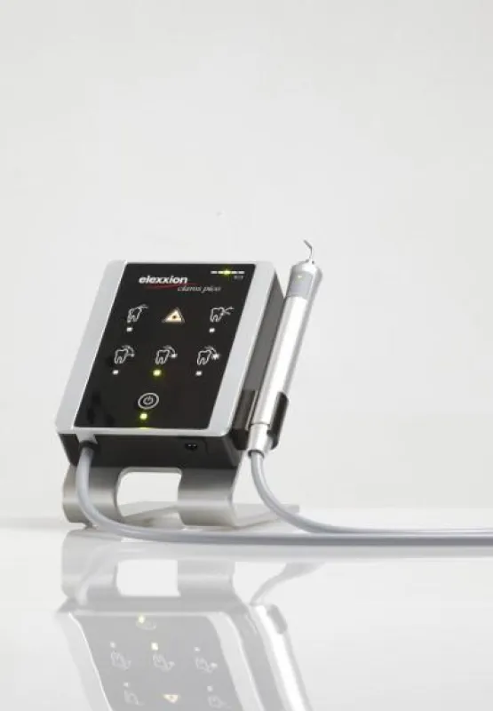 Handlich, kompakt, bedienfreundlich: Der Dental-Laser Claros Pico wurde von oco_design für den mobilen Einsatz konzipiert.