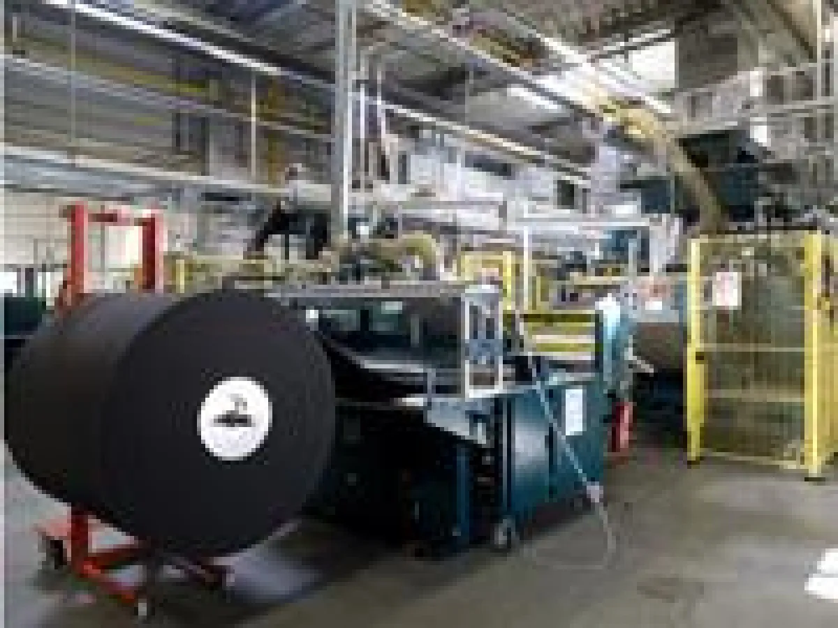 Tremco Illbruck produziert in Bodenwöhr und schafft dadurch Arbeitsplätze (Foto: Tremco Illbruck).