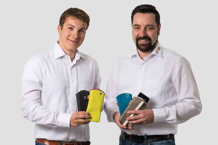Startup entwickelt App-gesteuerte Tasche zum kabellosen Laden von Smartphones Bild: Startup entwickelt App-gesteuerte Tasche zum kabellosen Laden von Smartphones