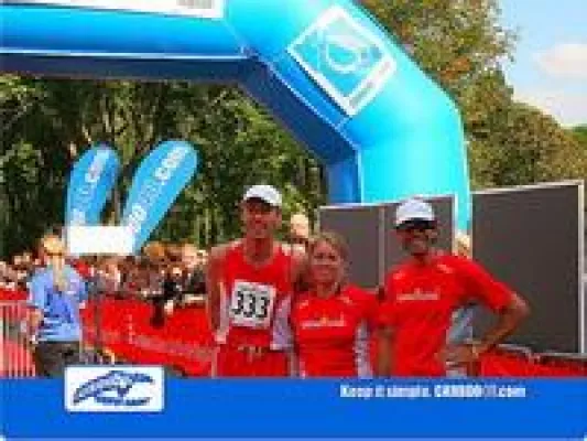 Bild: Carboo4U als Partner, Förderer und "Energieversorger" auf der Strecke beim 2. indeland Triathlon 2009