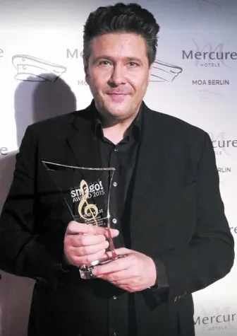 Bild: André Holst mit dem Smago-Award ausgezeichnet