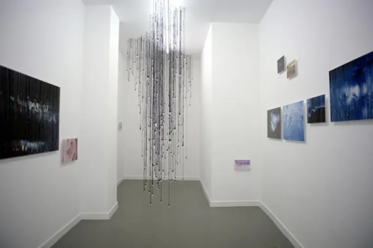 Bild: Kunst hilft Frauen in Nigeria