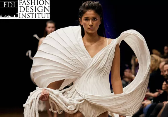 Bild: Fashion Design Institut Ausstellung bei der "Nacht der Museen"
