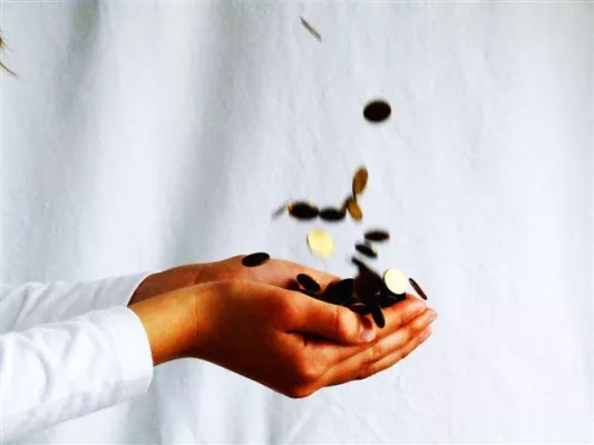 Bürgermeisterin aus Berlin-Reinickendorf in der Spendenfalle - Spendenbescheinigungen für Sponsoring-Gelder Bild: Bürgermeisterin aus Berlin-Reinickendorf in der Spendenfalle - Spendenbescheinigungen für Sponsoring-Gelder