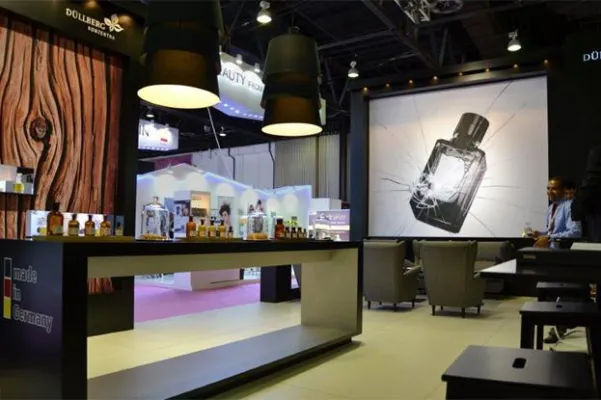 Bild: Arabische Düfte - Raumschiff entwirft den Messeauftritt für Düllberg Konzentra auf der Beautyworld in Dubai