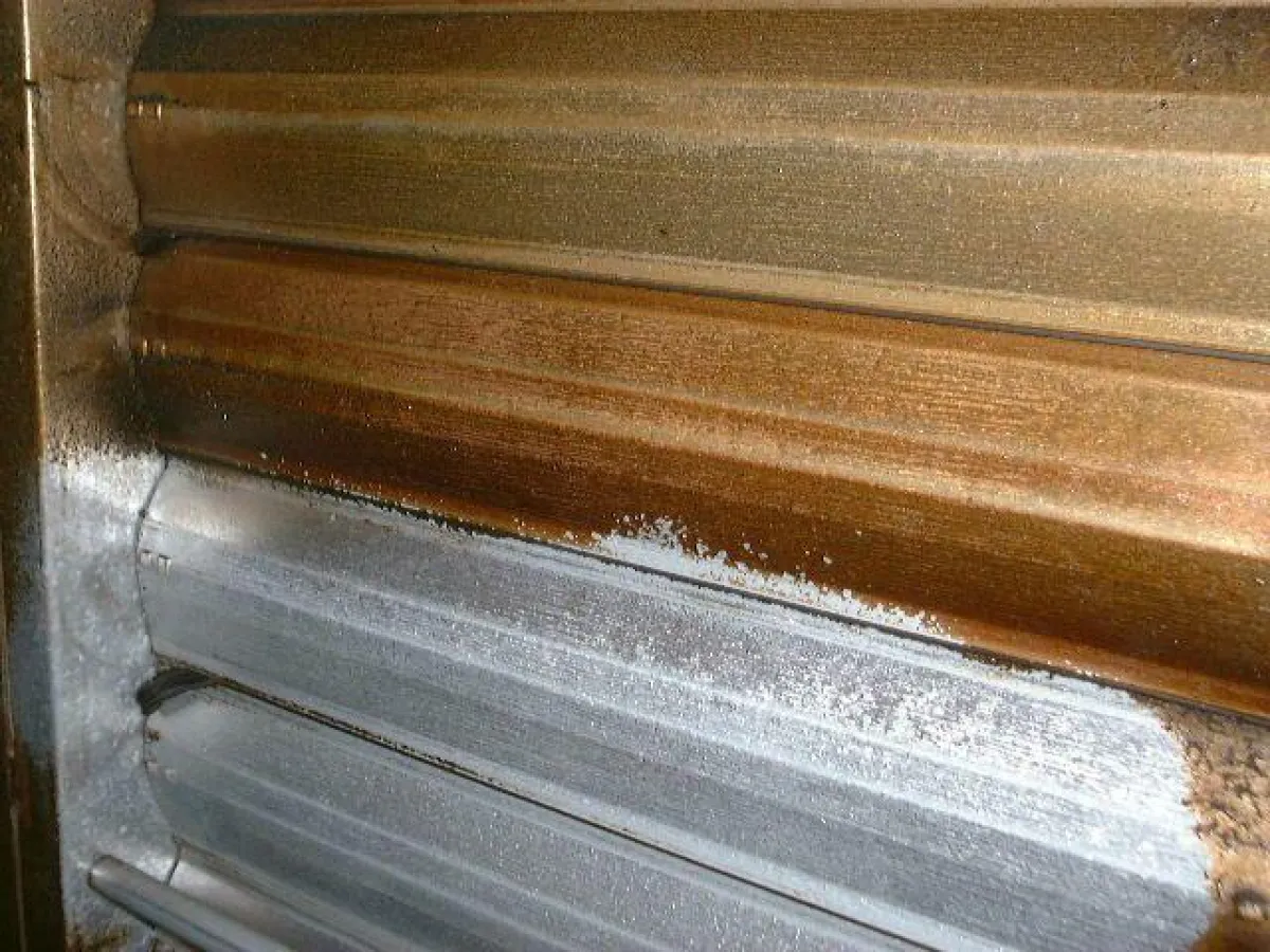 Bild: Reinigen mit Trockeneis