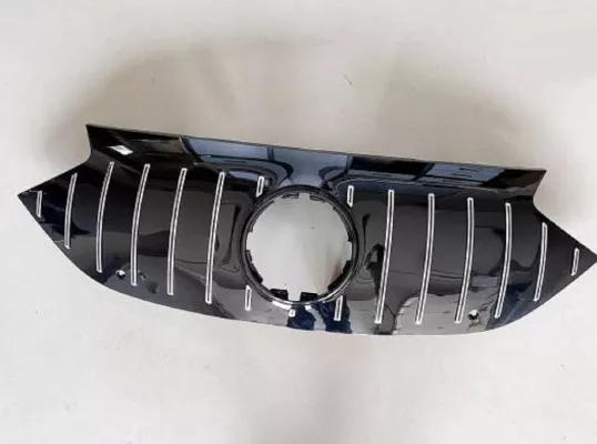 Bild: EQE - Panamericana Style Kühlergrill goes Elektro