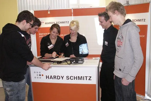 Bild: Prozesse effizienter gestalten - Informationen und Unterhaltung bei Veranstaltung von Hardy Schmitz