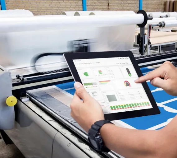 Bild: Für die digitalisierte Produktion: Clouver nun im ADAMOS STORE