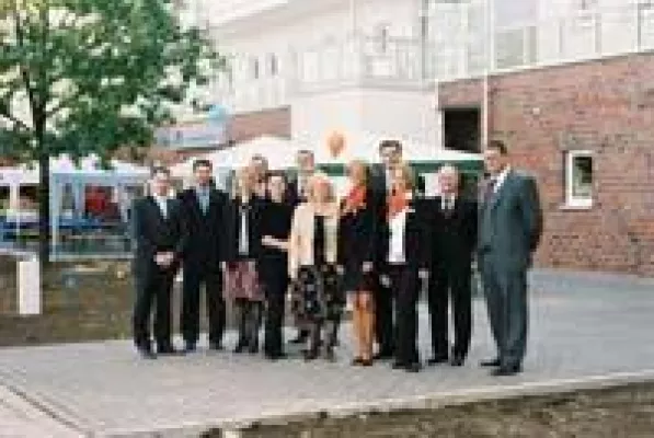 Alles aus einer Hand – einzigartiges Leistungsspektrum Bild: Alles aus einer Hand – einzigartiges Leistungsspektrum