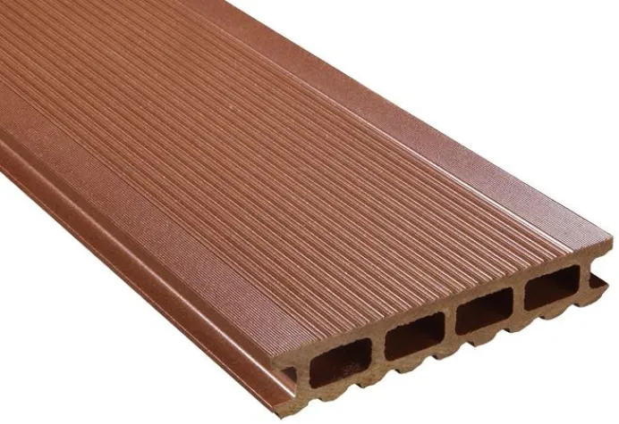 Bild: WPC Outdoorbeläge weiter auf dem Vormarsch