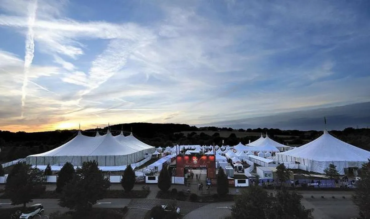 Wir sehen uns beim Zeltfestival! Foto: eps/ZFR