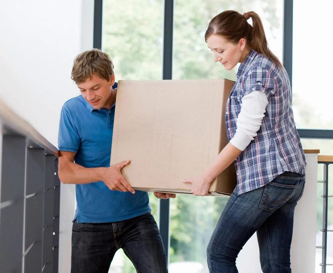 Mit ausreichend Helfern kann der Umzugstag kommen. Bild: AXA