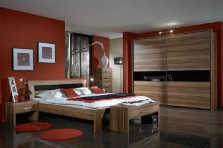 Schlafzimmer im Möbelhandel - Wohnträume aus Nussbaum Bild: Schlafzimmer im Möbelhandel - Wohnträume aus Nussbaum