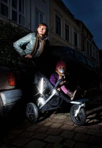 Bild: wagalum - Reflektoren für Kinderwagen - werden auf der "Kind & Jugend" 2010 einem Weltpublikum präsentiert