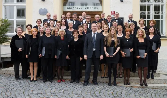 Bild: Freisinger Asamchor bringt Brahms „Ein Deutsches Requiem“ zum Erklingen