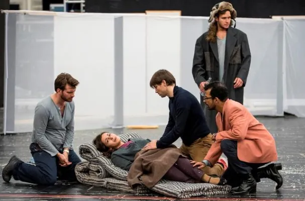 Matthias Hartmann inszeniert Puccinis "La Bohème" in Genf Bild: Matthias Hartmann inszeniert Puccinis "La Bohème" in Genf