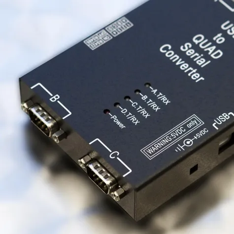 Bild: Preisgünstige und kompakte USB-COM-Konverter