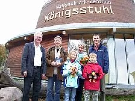 1.000.000 Besucher im Nationalpark-Zentrum KÖNIGSSTUHL Bild: 1.000.000 Besucher im Nationalpark-Zentrum KÖNIGSSTUHL