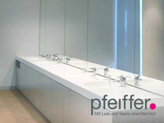 Bild: Das Waschtischsystem Modula10 – die preisgekrönte Produktidee von Pfeiffer&Söhne auf der Bau 2011