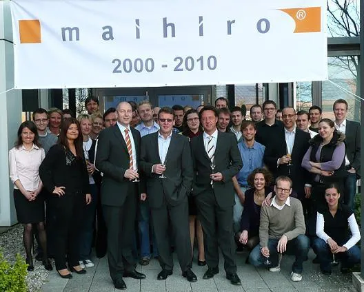 Bild: 10 Jahre CRM-Beratung: maihiro dankt Kunden und Partnern