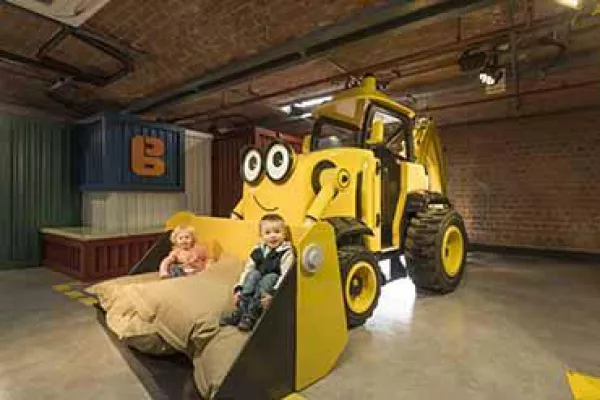 Bild: Die Kultmarken Lappset und Mattel vereinen sich zur Schaffung von Mattel Play! Liverpool