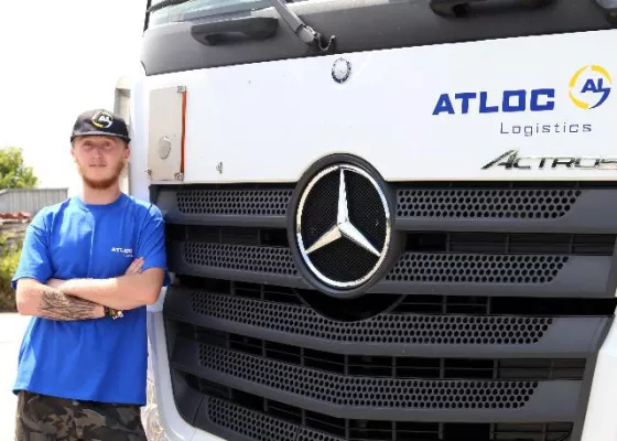 Maßnahme gegen Fachkräftemangel: Ausbildung zum Berufskraftfahrer bei ATLOC Logistics startet im September Bild: Maßnahme gegen Fachkräftemangel: Ausbildung zum Berufskraftfahrer bei ATLOC Logistics startet im September