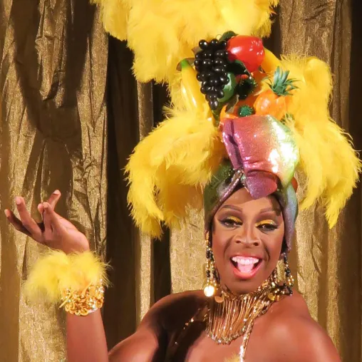 BAr JEDER VERNUNFT: Ein Käfig voller Narren - La Cage aux Folles Bild: BAr JEDER VERNUNFT: Ein Käfig voller Narren - La Cage aux Folles
