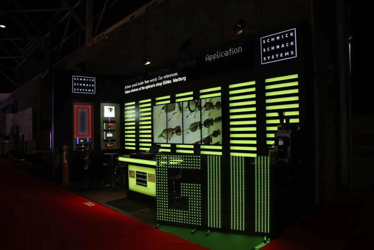 Messestand von Schnick-Schnack-Systems auf der ISE