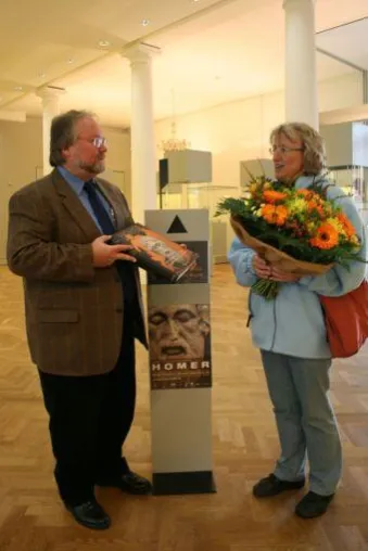 Bild: Mannheimer Reiss-Engelhorn-Museen begrüßen 15.000. Besucher in der großen HOMER-Sonderausstellung