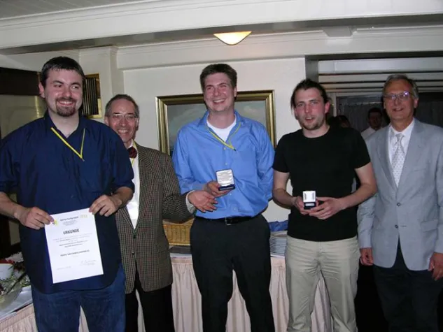 HAW Informatik Master Olaf Christ erhält Nachwuchspreis für Sicherheitslösung im Mobilen Internet Bild: HAW Informatik Master Olaf Christ erhält Nachwuchspreis für Sicherheitslösung im Mobilen Internet