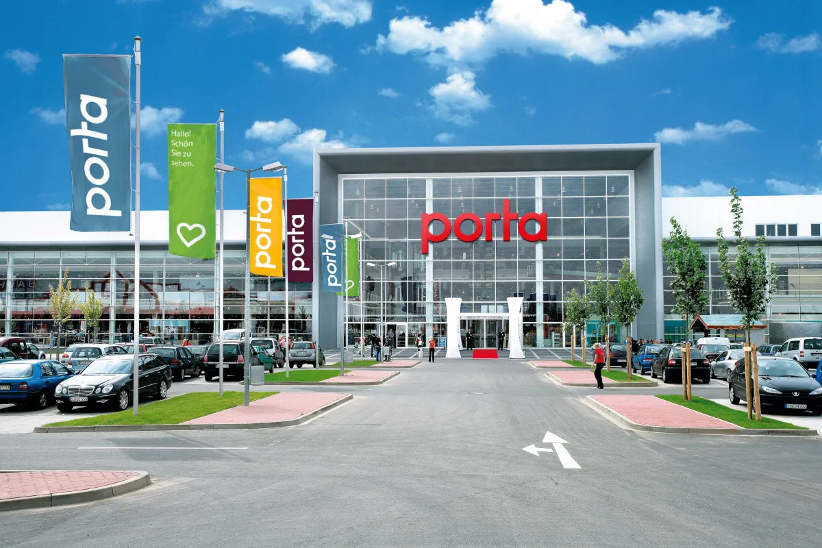 porta optimiert Bestände mit Relex. (Bild: Einrichtungshaus in Bornheim)  (© porta)