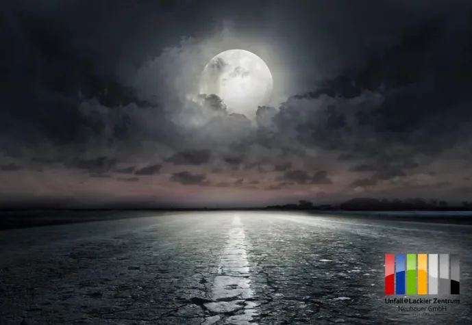 Bild: Mann auf dem Mond