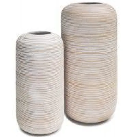 Bild: Neue Bodenvasen in creme & weiß zum Verlieben