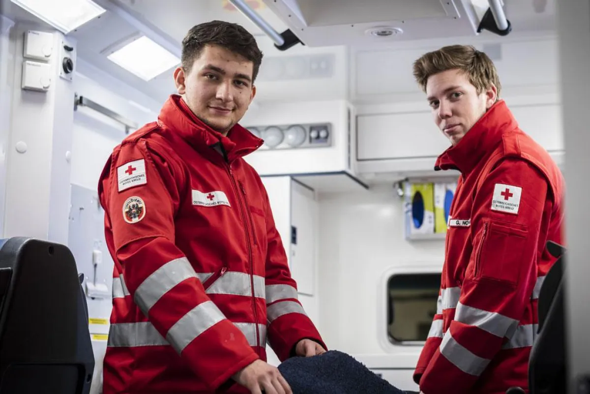 Zivildiener vom Roten Kreuz