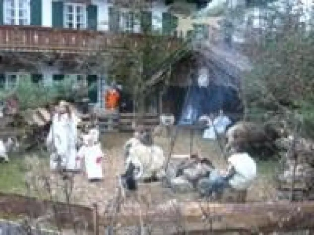 Bild: Kunsthandwerk und Christkindlmarkt in Benediktbeuern