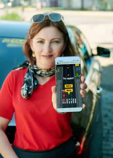 Bild: Wer am besten spielt, fährt gratis: Taxi 40100 bringt mit „Taxi Road" ein Gewinnspiel in die App 