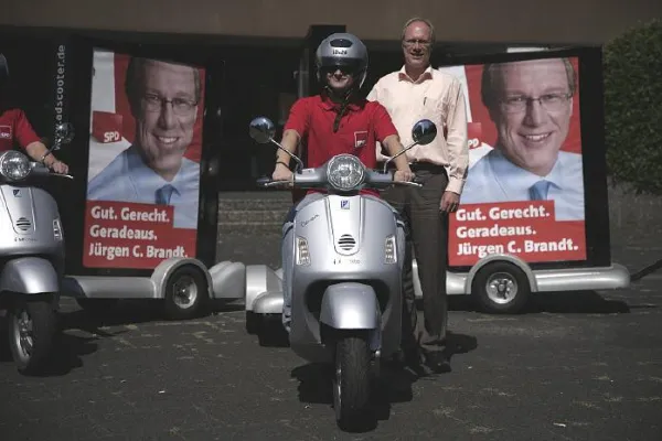 Bild: Der Wahlkampf kommt in die Gänge - SPD setzt auf mobile Außenwerbung mit AdScooter®