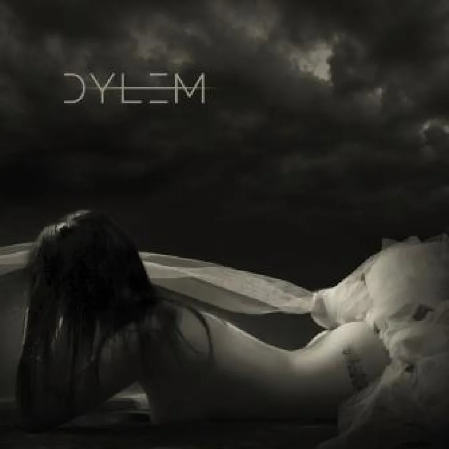 Dylem - Das gleichnamige Debut-Album erschien am 29. Januar 2016 unter dem Label 7Hard