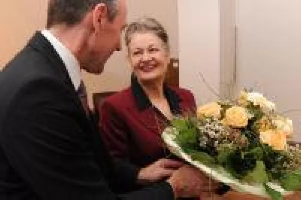 Liebenauer Begegnungen: Ein Abend mit Ursula Cantieni im Schloss Liebenau Bild: Liebenauer Begegnungen: Ein Abend mit Ursula Cantieni im Schloss Liebenau